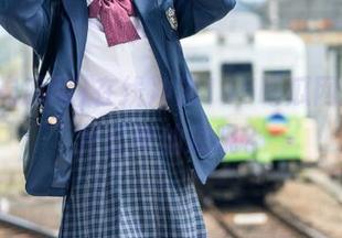 在线冲浪155吃瓜网，翻到什么神仙瓜呢？