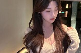 这个“51cg10”链接也太抓人了，配合黑框眼镜，不知不觉成了八卦达人。