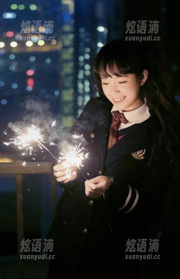 “51吃瓜”链接里的在线视频，隐隐约约透露出不一样的火花？