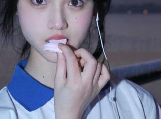 “51吃瓜”的分享在线视频，不小心点进一段，之后就停不下来了...
