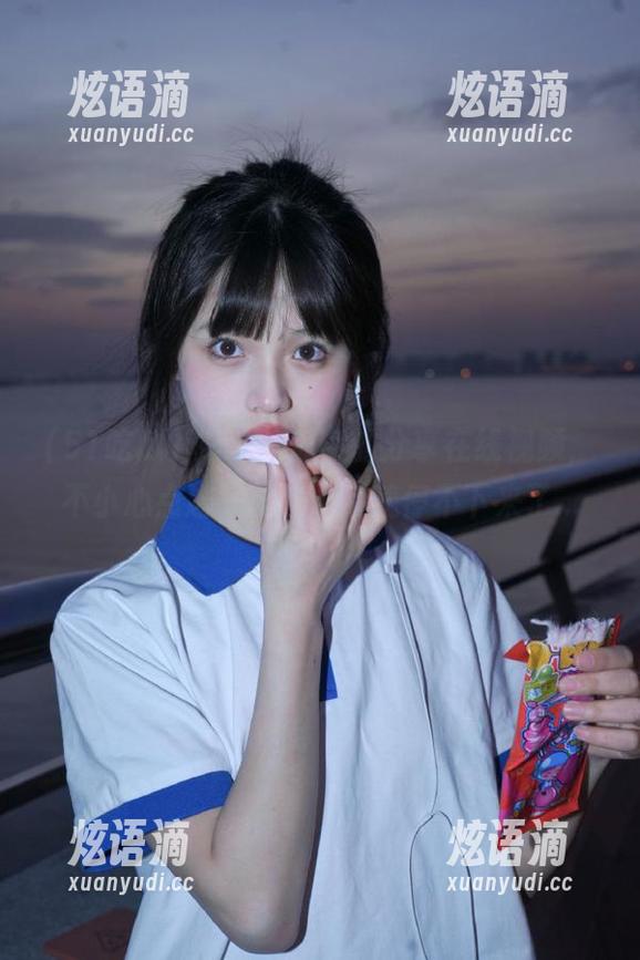 51吃瓜 “51吃瓜”的分享在线视频,不小心点进一段,之后就停不下来了...