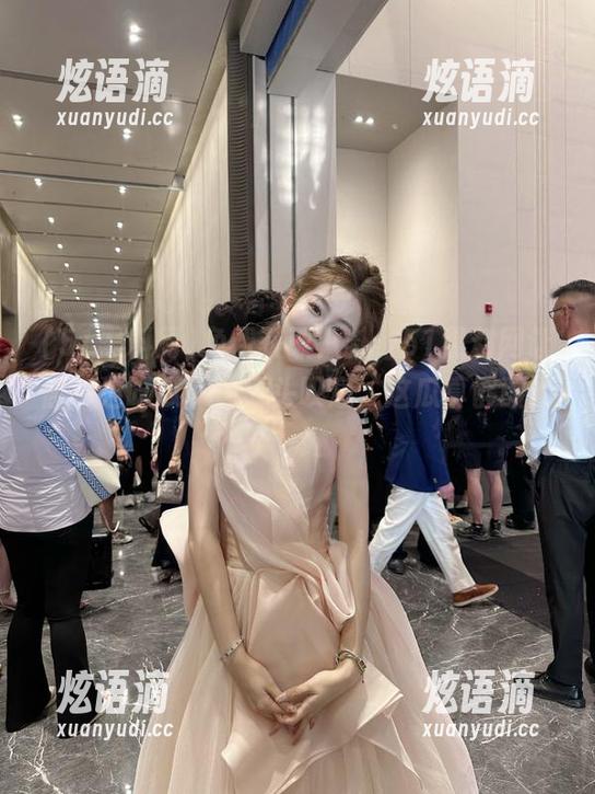 免费获取八卦，51黑料网让你一边吃瓜一边摇头叹息‘这瓜真够酸的’！