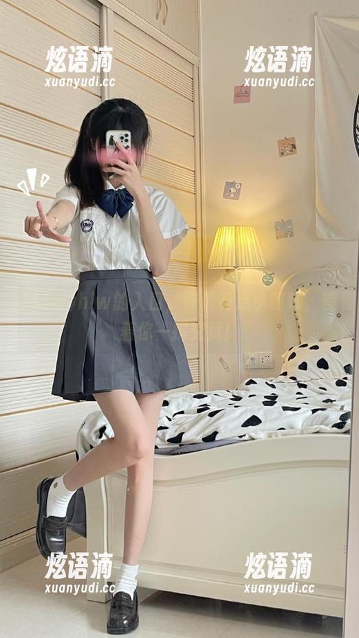 hlw的入口，好像有点小暧昧，等着你一探究竟！