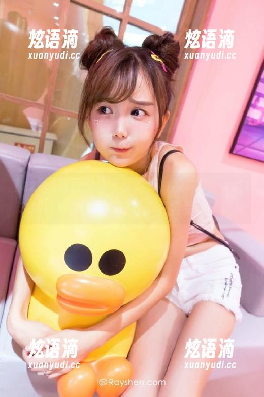 首页有块“请吃瓜”的牌子，zztt38.ccm你这小＂注意＂真容易让人走神