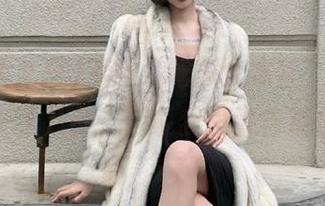 下载“吃瓜大本营”，掌握第一手八卦，别说我没警告过你！