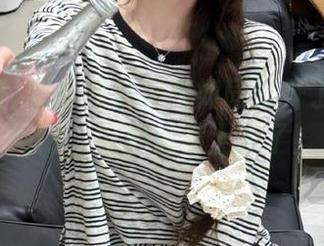 吃瓜网苹果版如同打开了免费的闸门，瓜都追不上我了！