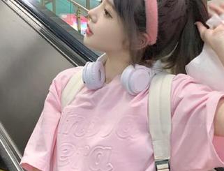 从未想过，安卓里的“我爱吃瓜网51cg”会让我对八卦如此上瘾。