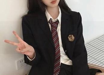 就在明星黑料传送门，剧透一下谁又被扒了！