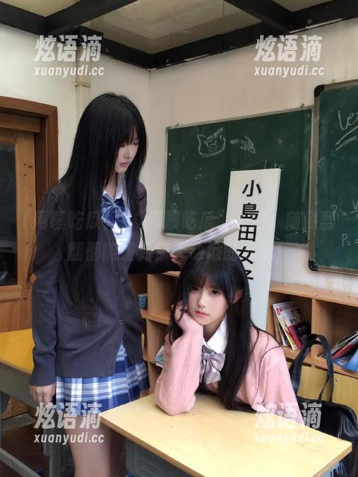在“网曝吃瓜”入口，随便翻翻都能碰到惊天动地的瓜屉！