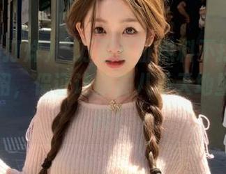 “万里长征黑料不打烊”的网页介绍，保证让你在八卦天地里迷失方向！
