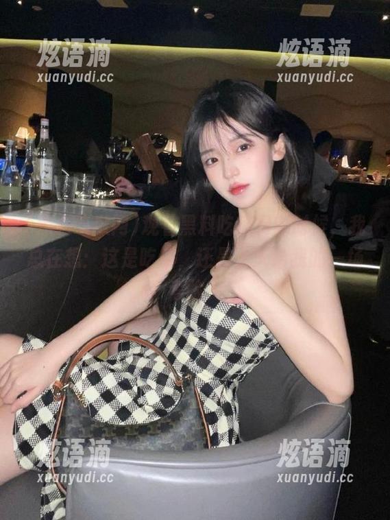 观看黑料吃瓜网的时候，我总在想：这是吃瓜，还是上天给我的一场考验？