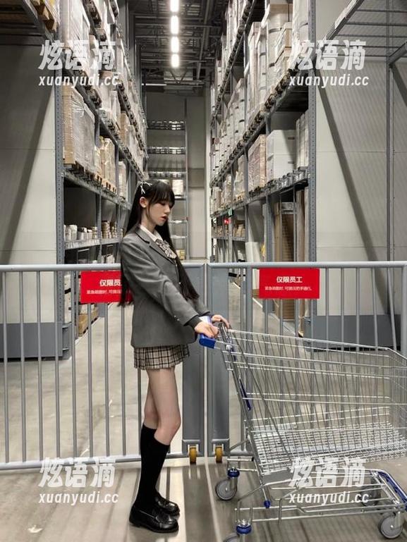 我在黑料正能量网页上，嗅到了一丝不寻常的气息！