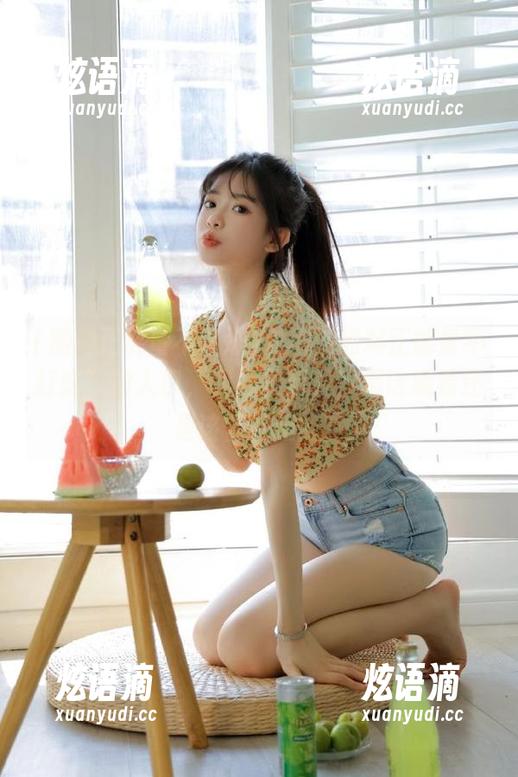 对着“黑料正能量不打烊”的入口，我心里想着，是该观看还是该保持距离？