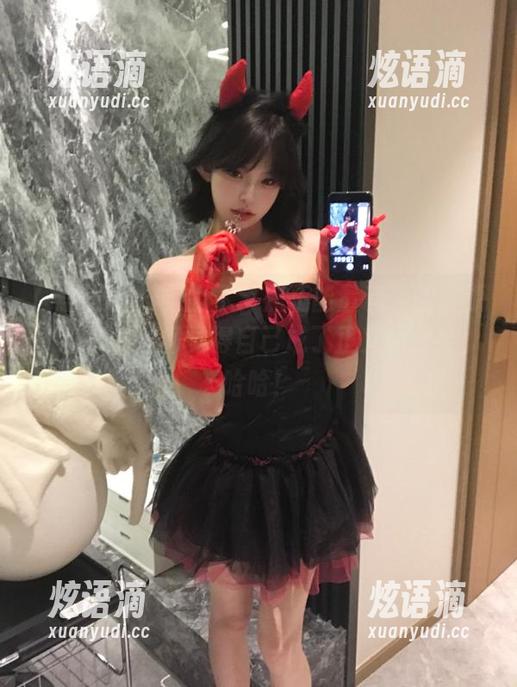 上了“黑正能量料”的资源入口，人瞬间觉得自己成了正义的化身，哈哈！
