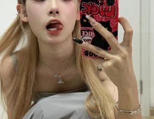 终于找到黑网料上那个传说中的“视频”了，心跳加速～